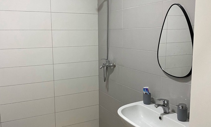 Tirana Apartamento | Cozy 1-bedroom apartment in fabulous Tirana with WiFi, AC