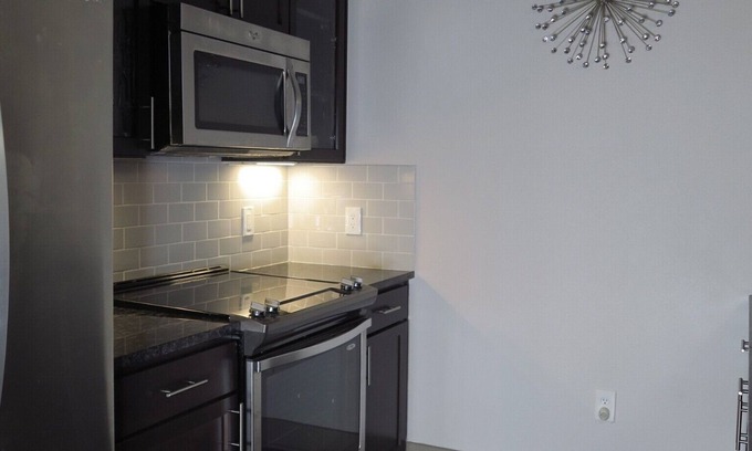 East Downtown Houston Apartamento | Cozy 1-bedroom apartment in beautiful Downtown Houston with WiFi,