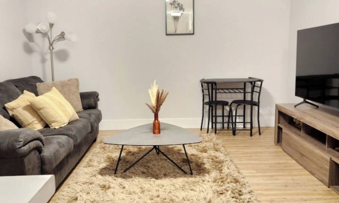 Moncton Casa | Cozy 1 bedroom basement apartment