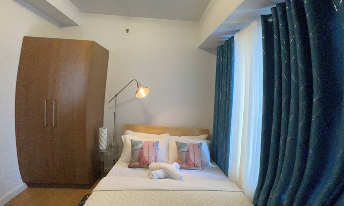 Barangay 670 Condominio | Cozy 1-bedroom condo in Manila close to U.S Embassy and SLMEC