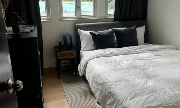Quarry Bay Condominio | Cozy 1-bedroom condo with WiFi, AC