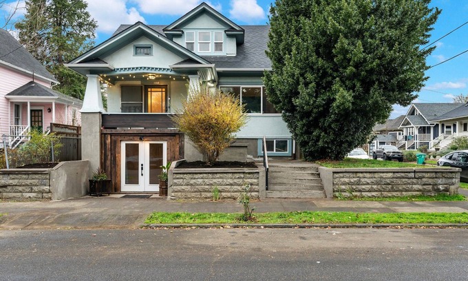 Richmond Casa | Cozy 1-bedroom House ~ Heart of Iconic Portland Hawthorne District!!