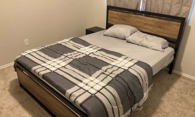 Clodine Casa | Cozy 1-bedroom house with fitness room, WiFi in welcoming Richmond