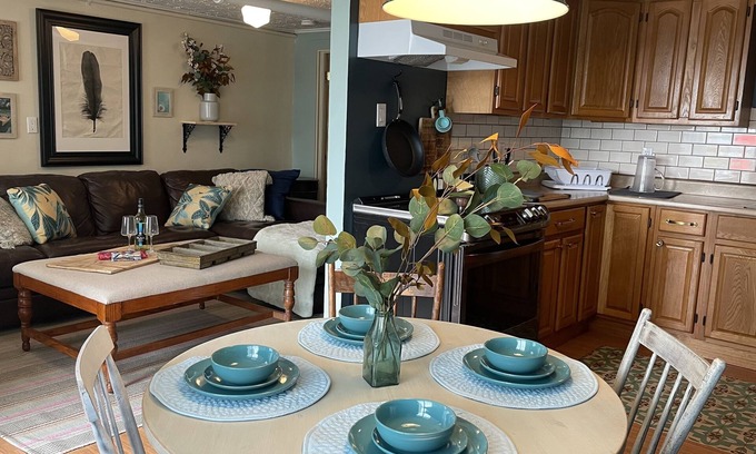 Dartmouth Casa | Cozy 1 bedroom in Dartmouth close to all amenities !