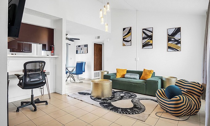 Fountain Valley Cama Y Desayuno | Cozy 1-bedroom in awesome Huntington Beach with AC, WiFi