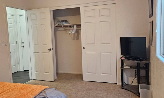 North Las Vegas Casa | Cozy 1-Bedroom w/Shared Living Space