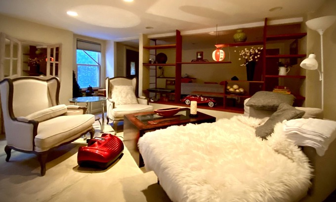 San Anselmo Casa | Cozy 1100 sq. ft guest unit private entrance 1 Block from downtown San Anselmo