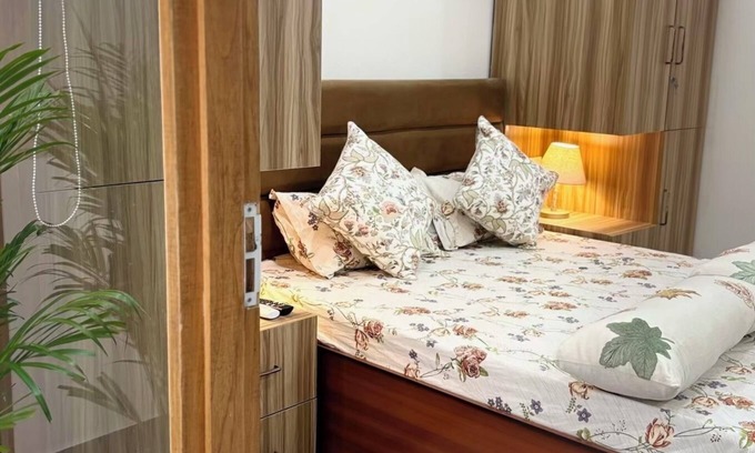 Gurugram Apartamento | Cozy 1bhk on golf course road, gurgaon