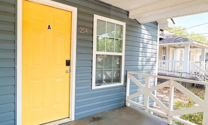 Dunean Apartamento | Cozy 1BR Close to Downtown & Greenville Drive Baseball