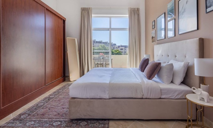 Motor City Apartamento | Cozy 1BR in Landscaped Community, Motor City
