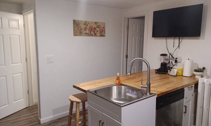 Cumbola Apartamento | Cozy 2 bedroom apartment in Pottsville, PA by Route 61 near Locust Lake