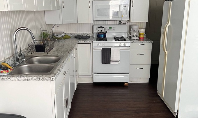 Scranton Apartamento | COZY 2 BEDROOM APARTMENT IN WEST SCRANTON, PA