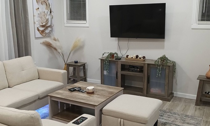 Detroit Apartamento | Cozy 2-bedroom apartment with AC, WiFi in charming Detroit