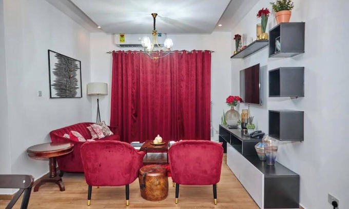 East Legon Apartamento | Cozy 2-bedroom apartment in upscale East Legon-A&C Mall with modern facilities