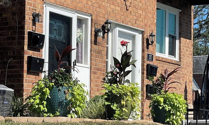 Aldan Apartamento | Cozy 2-bedroom apartment in charming Aldan
