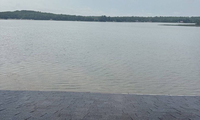 Bottineau Cabina | Cozy 2-bedroom cabin in charming Lake Metigoshe with AC
