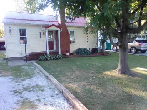 Lake Breeze Park Casa | Cozy 2 Bedroom Home