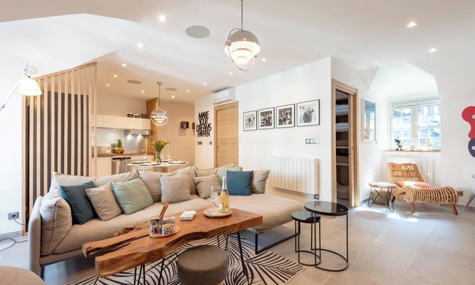 Le Suquet Apartamento | Cozy 2-Br Apartment, 1 min from the Beaches