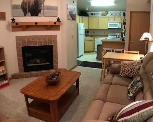 Big Sky Apartamento | Cozy 2 BR Mountain View - walk to resort