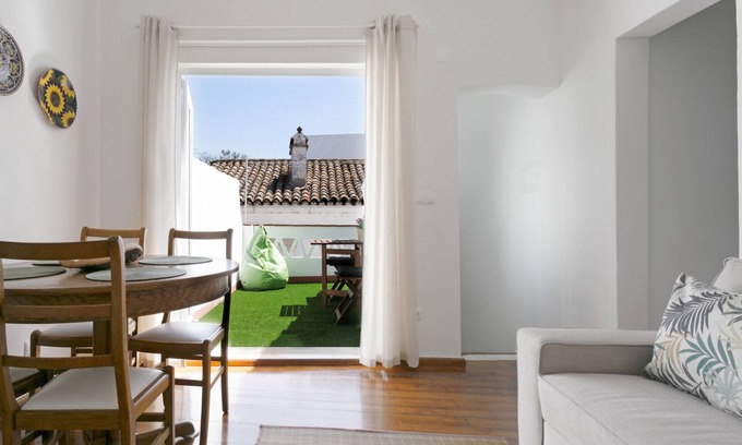 Evora Casa | Casa 2Dorm c/ Terraza en Casco Viejo