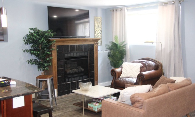 Grand Boulevard Apartamento | Cozy 2b2ba: 15 min Bus Downtown, 7min to UChicago, Bike to Lake