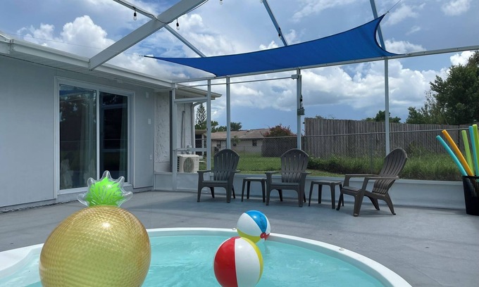 New Port Richey Casa | Cozy 3-bed home with Pool