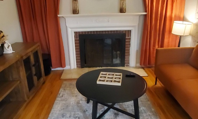 Detroit Casa | Cozy 3-bedroom Home with WiFi & Parking in Detroit