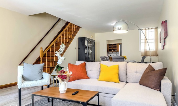 South Philadelphia Apartamento | Cozy 3-Bedroom House in South Philly