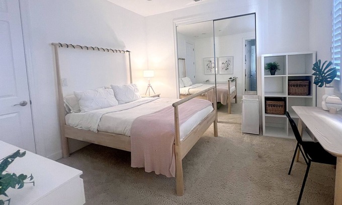 Richmond Casa | Cozy 3-bedroom house in gorgeous Richmond with WiFi