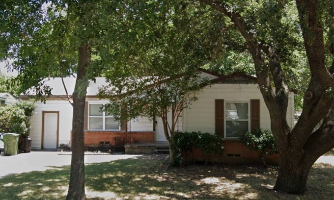 Lewisville Casa | Cozy 3 bedroom in PRIME location!