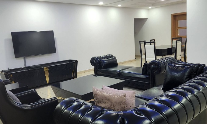 Ofin Apartamento | Cozy 3 bedroom in VI