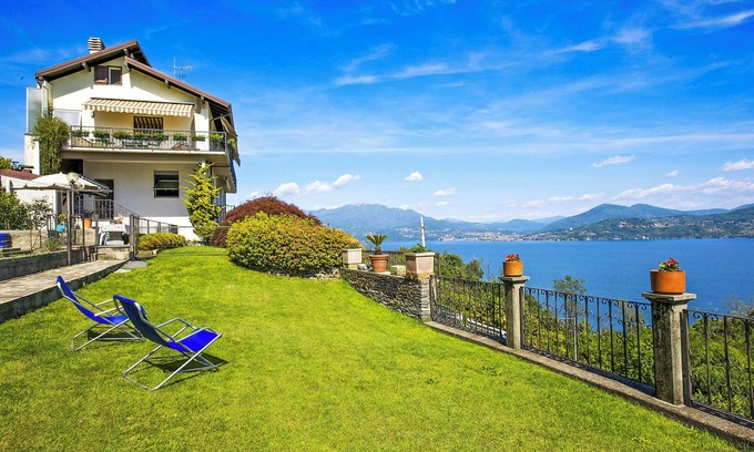 Gonte Apartamento | Acogedor apartamento de 3 habitaciones con hermoso jardín y fantásticas vistas al lago.