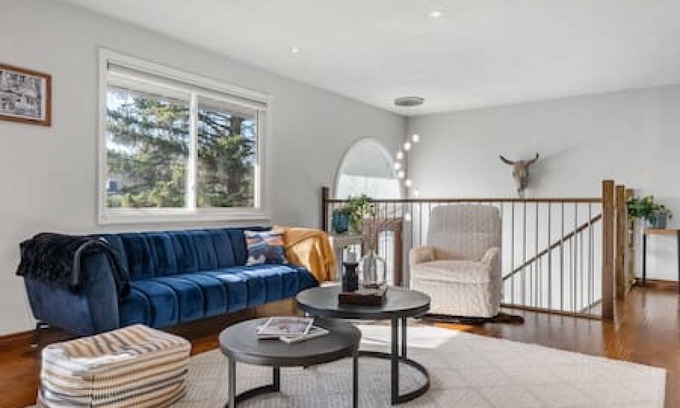 Kelvin Grove Casa | Cozy 3BR Home,Huge Backyard in Quiet Neighbourhood