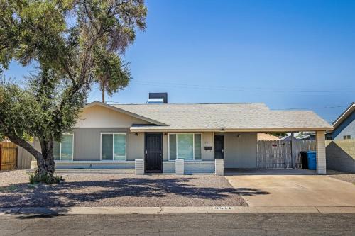 Alhambra Apartamento | Cozy 3BR House Near Attractions & Shopping