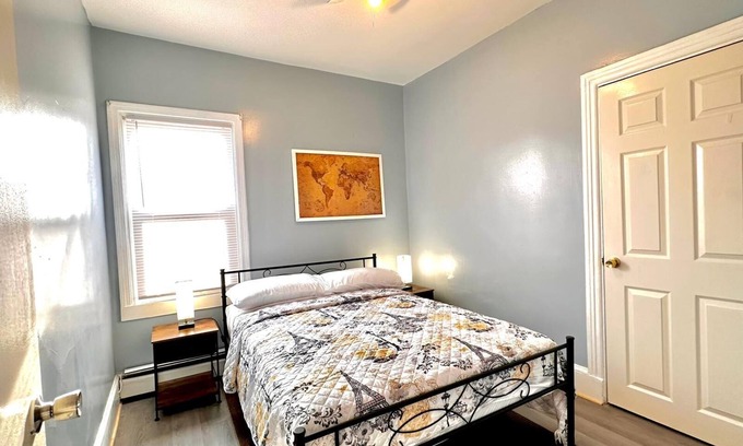 Smith Hill Apartamento | Cozy 4 Bed 2 Bath Apartment