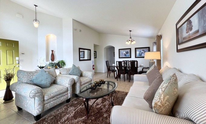 Veranda Palms Casa | Cozy 4 Bed 3 Bath Pool Home with Game Room-4450NP