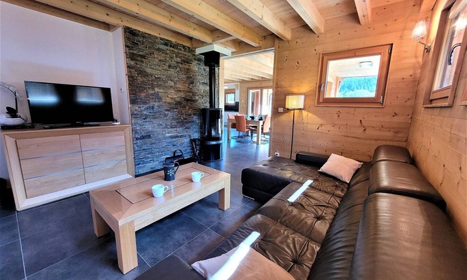 Les Gets Chalet De Esquí | Acogedor chalet 4* en Les Gets, 3 niveles, 6 pers., terraza, estufa, wifi