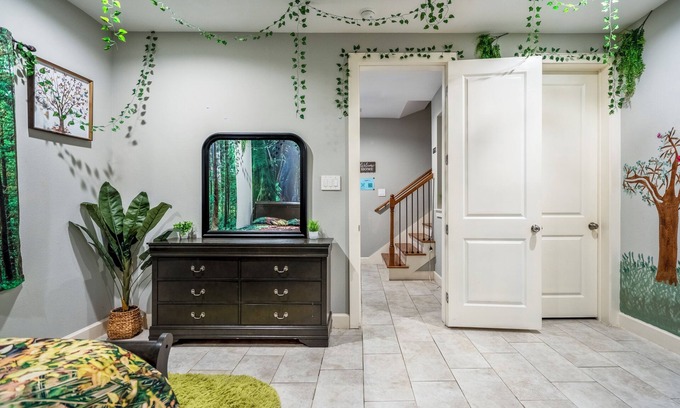 Riverside Terrace Casa | Cozy 6BR Home X MedCtr X NRG Stadium X Fast Wi-Fi