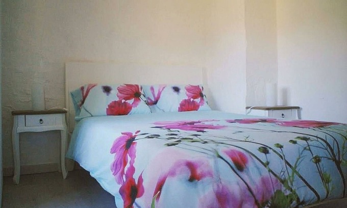 Castellane Cama Y Desayuno | Cozy accommodation for up to 6 people with mountain views v. Balcony/winter garden