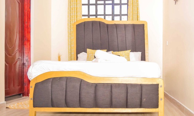 Nakuru Apartamento | Cozy and Fully furnished apartment, with stunning views of the lakeside.