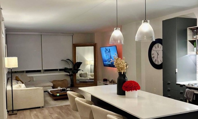 Crystal City Apartamento | Cozy and Modern 1-bedroom spacious apartment in national landings Arlington VA