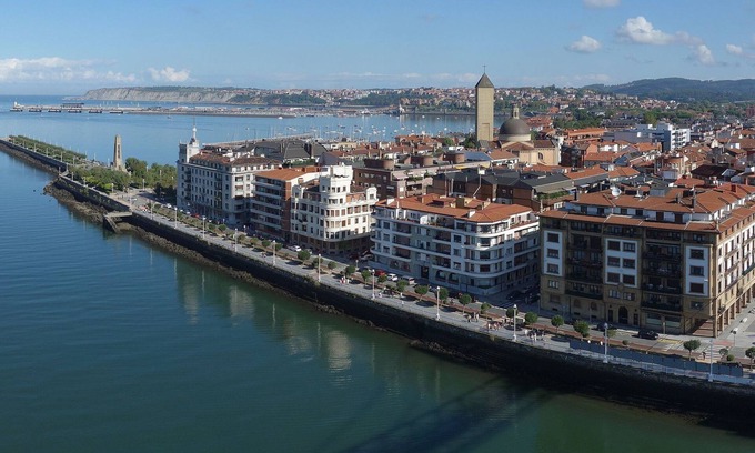 Getxo Apartamento | Cozy and Quiet Family Apartment in Getxo