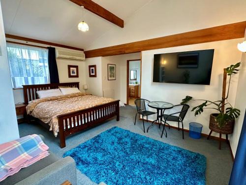 Dunedin Apartamento | Cozy and quiet studio apartment with shared spa pool