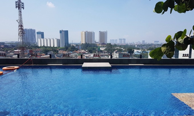 Cikokol Apartamento | Cozy And Simply Studio Apartment Tree Park City Cikokol