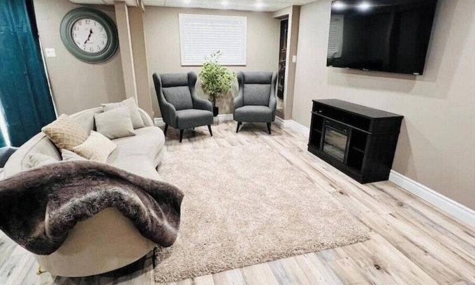 Kitchener Apartamento | Cozy and sparkling 2 Bedroom Suite