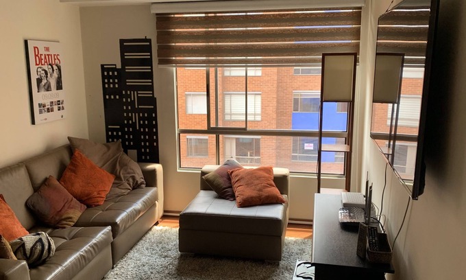 Bogota Apartamento | Cozy and Well Located Appartment on El Dorado Avenue