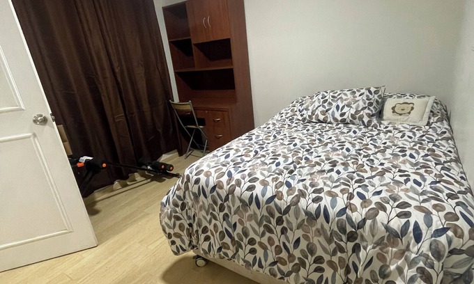 Santiago de Surco Apartamento | Departamento acogedor a 5 minutos de la embajada de Estados Unidos en Surco