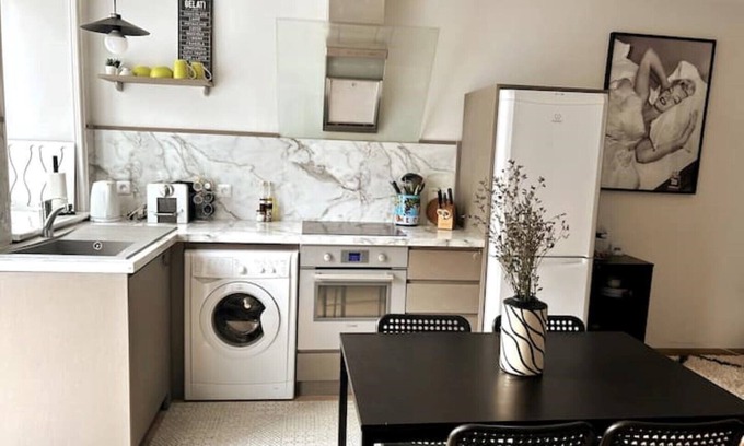 Vernay Apartamento | Cozy apartment next to the "Voie Verte" Caluire ( pet-friendly!)