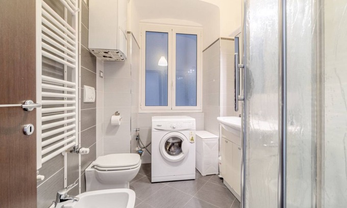 Castelletto Apartamento | Solferino Modern Apartment x4 Villa Gruber