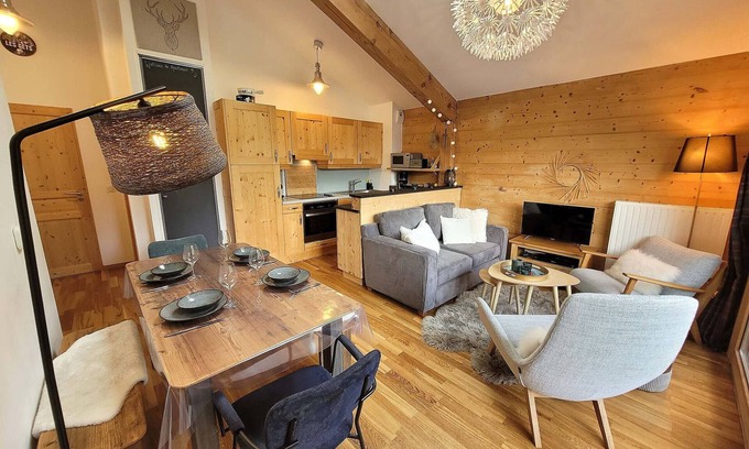 Les Gets Apartamento | Apartamento acogedor en Les Gets con aparcamiento y WIFI, cerca de las pistas